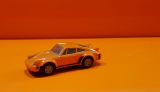 Illustration for article titled Tiny Thursday: Herpa Porsche 911 Turbo